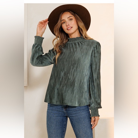 33 Most Fabulous Smoked Mock Neck Velvet Ribbed Top - Picture 3 of 5